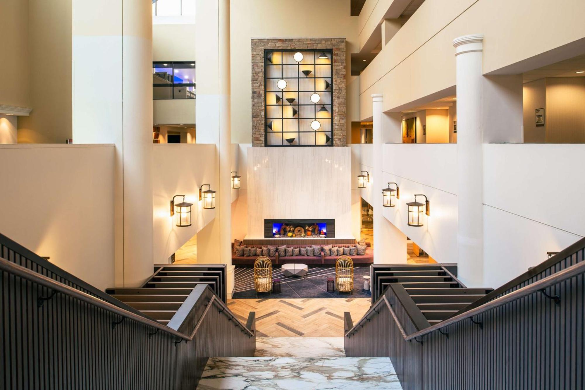 Hotel Hilton Lexington Downtown Extérieur photo